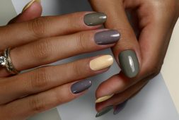 monochromatic-nail-designs